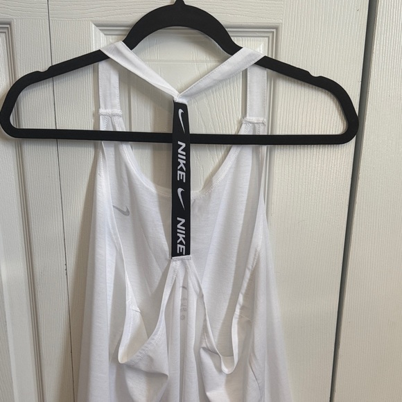 Nike Women's Racerback - Picture 3 of 4